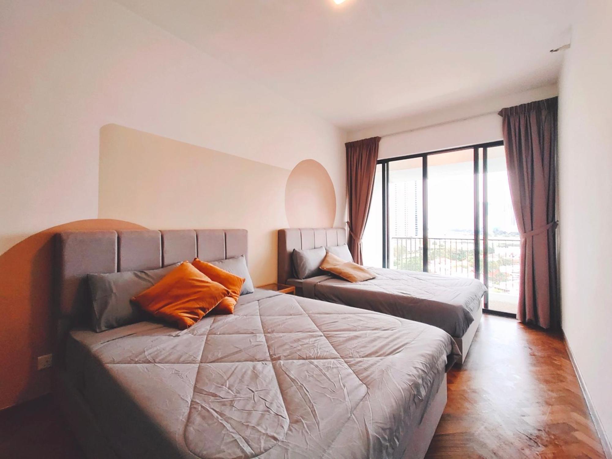 The Landmark By Katana 3Br To 4Br Luxury Seaview Landmark Homestay At Gurney 15-16Pax 无敌海景套房 Tanjung Tokong Екстер'єр фото
