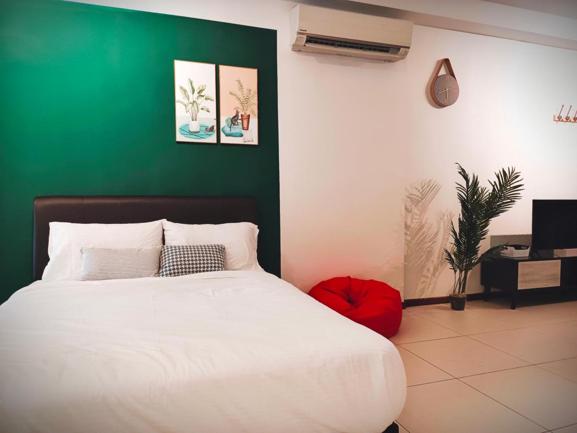 The Landmark By Katana 3Br To 4Br Luxury Seaview Landmark Homestay At Gurney 15-16Pax 无敌海景套房 Tanjung Tokong Екстер'єр фото