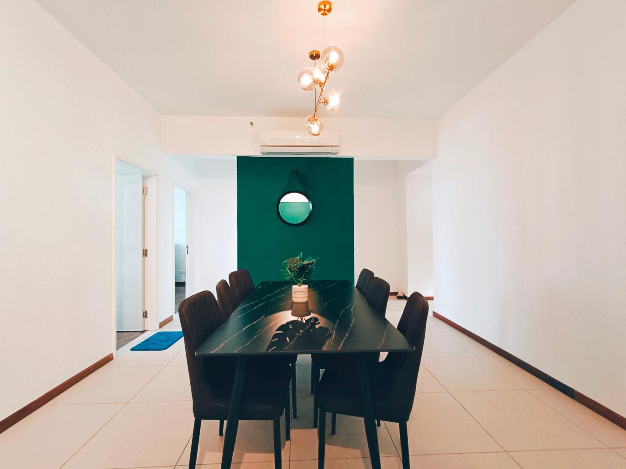 The Landmark By Katana 3Br To 4Br Luxury Seaview Landmark Homestay At Gurney 15-16Pax 无敌海景套房 Tanjung Tokong Екстер'єр фото